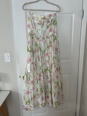 knee length dresses for ladies Bardot Lola Floral Corset Midi Dress MSRP $169 – DGFOutlet main image 0